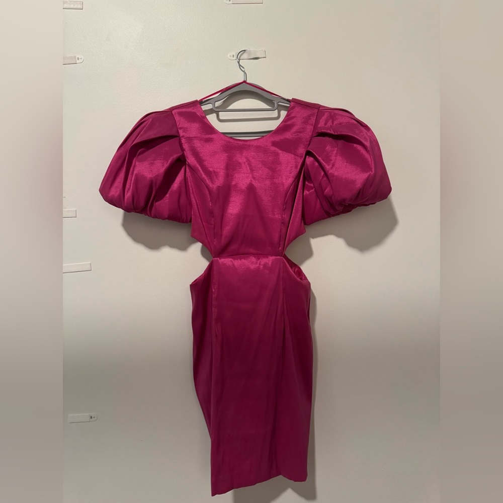 Karlie Fuchsia Backless Puff Sleeve Dress